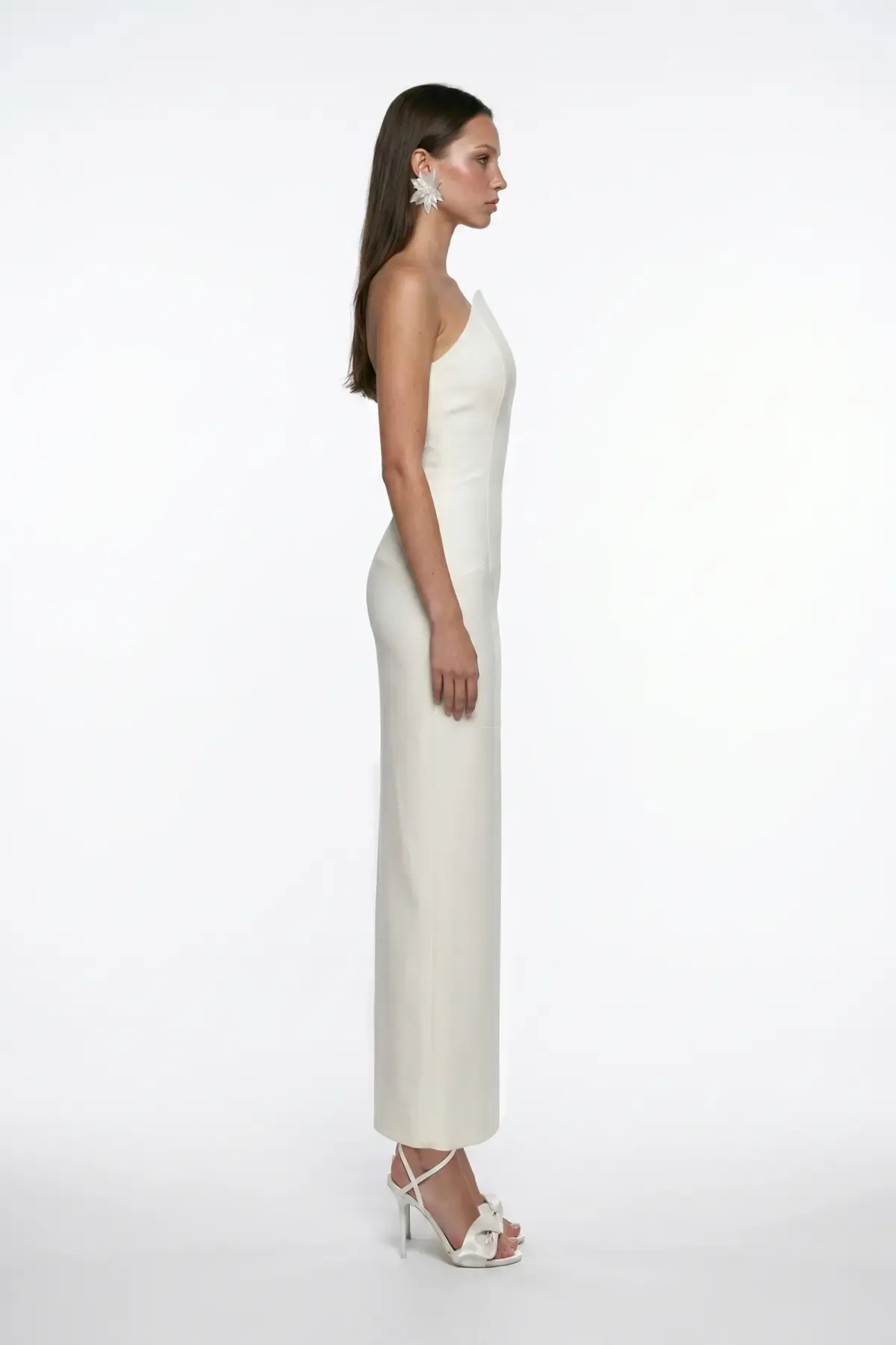 BEYAZ KORSE DETAYLI KREP MİDİ BODYCON ELBİSE