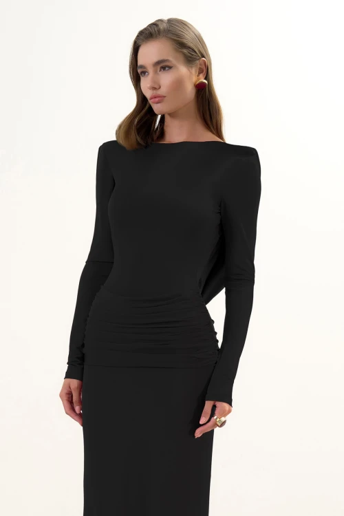 BLACK BACKLESS MAXI DRESS WITH DRAPED DETAIL